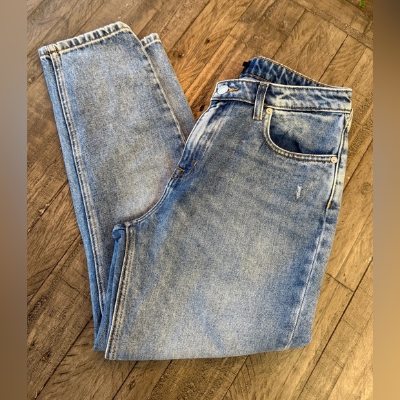 Frank & Oak Denim - Frank & Oak Billie Relaxed Jeans, size 27.